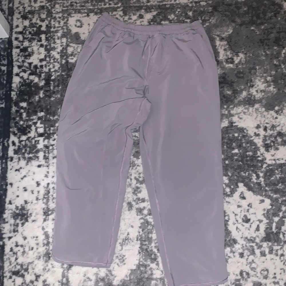 LILAC PURPLE LULULEMON JOGGERS